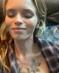 Abbey Lee 🌈🐬🌈