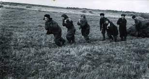 The major movement of people and the deportation and internal migration after 1954 changed the residential areas as well as the social structure of the germans. 77 Jahrestag Der Deportation Von Russlanddeutschen Lmdr Nordrhein Westfalen