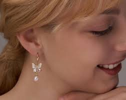 Natural Freshwater Pearl Butterfly Earrings,butterfly Hoop  Earrings,earrings for Summer,pearl Dangle Earrings,gift for Her,mother's  Day Gift