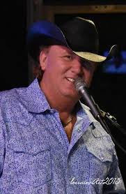 Avery Michaels and Exit 209