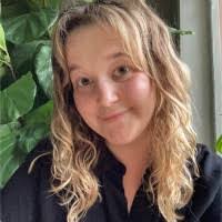 Krystal Walker's Instagram, Twitter & Facebook