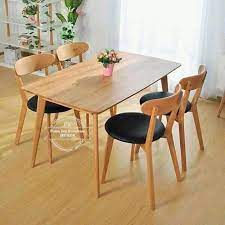 Model set meja makan berwarna hitam sekarang ini sedang banyak digemari karena warnanya yang tampak mewah. Meja Kursi Makan Kayu Jati Retro Meja Makan Kursi 4 Model Modern Baru Simpel Minimalis Free Ongkir Shopee Indonesia