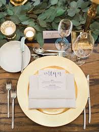 Modern Spring Wedding At Sanctuary On Camelback Wedding Plate Setting Gold Wedding Plates Wedding Table Settings Gold
