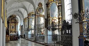 Alter Peter Sankt Peter Alteste Pfarrkirche Munchens