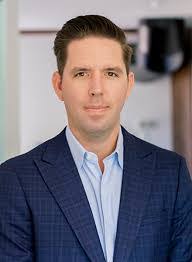 Tom Hanrahan's Instagram, Twitter & Facebook