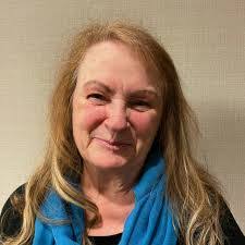 Kira Morse's Instagram, Twitter & Facebook