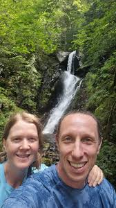 Bonjour, are there any people in this group who like to go hiking? My wife  and I are in Mulhouse for a month and love to go hiking. We do not have