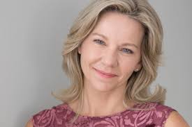 Linn Marie Thomas, Forfatter