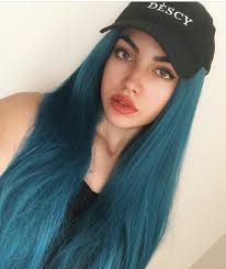 This case concerns people (girls) with blue hair. Turkish Girls Shared By Rabia Gierszal On We Heart It