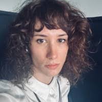 Elizabeth Mullarkey's Instagram, Twitter & Facebook