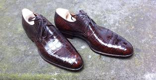 Model 506 One Eyelet Derby Classic Last In Dark Brown Croc Leahter By Tom Reimer Hamburg Classic Shoes Shoes Dress Shoes Men