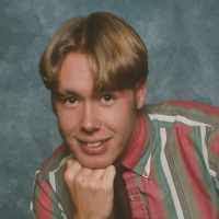 Robert Frasier's Instagram, Twitter & Facebook