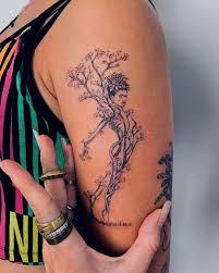 Cammodels features live webcam models streaming direct to you from their homes and studios around the world. Hand Poked Frida Kahlo Tattoo On The Upper Arm