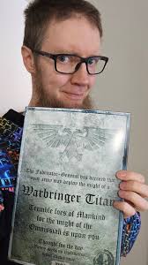 What a miniature adventure I had! A bit of a long story, but one that  fortunately ended happily... I already have several of the 40k titans in my  collections. As you know,