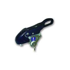 Our nemesis demonstration model allows you to try it out in store, while our helpful staff will be happy to explain how to secure your wheel lock in place. Caravan Stronghold Winterhoff Ws3000 Hitch Lock Caravan Stuff 4 U
