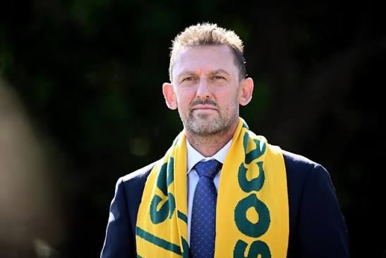Socceroos coach Tony Popovic labelled 'smug' by US great Landon Donovan for  reaction at FIFA World Cup draw - ABC News