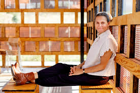 Dekan Ida Willig optaget i Kraks Blå Bog