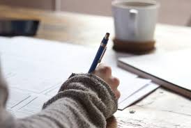 Di dalam kalimat, pronomina persona biasa merujuk ke posisi subjek maupun objek. Membedakan Kalimat Aktif Dan Pasif Dalam Bahasa Inggris Sun English