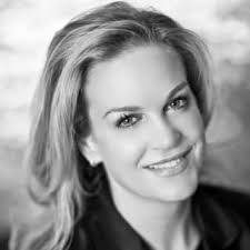 Jennifer Fick's Instagram, Twitter & Facebook