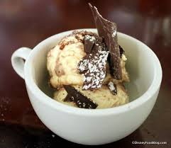 Review Tony S Town Square At Magic Kingdom The Disney Food Blog Disneyland Food Disney Food Disney World Food