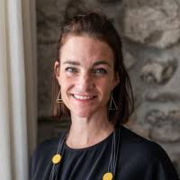 60+ perfiles de «Tara»