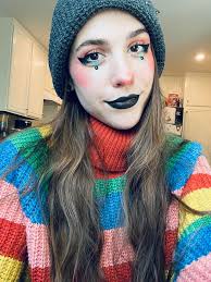 Which way to the circus? Goth clown girl motd 🤡🕷 : r/GothStyle