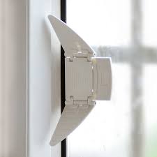Child safety locks are specially designed to keep your curious kids safe. Window Child Lock Safety Lock Baby Sliding Door Window Protective Baby Sliding Doors And Windows Lock Lock Screen Door Lock Cornerdoor Lock Options Aliexpress