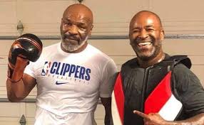 Рой джонс roy «junior» jones. Mike Tyson Roy Jones Jr Exhibition Match Why Fight Was Postponed New Date For Bout Is Set Nj Com