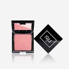 Le fard à joue se décline en plusieurs couleurs et sous différentes textures. Le Fard A Joues N 3 1944 Paris