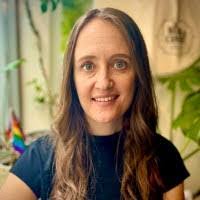 Laniece Phillips's Instagram, Twitter & Facebook