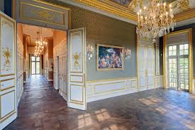 Chateau Louis Xiv In France Sells For 301 Million Louveciennes Maison Boiserie