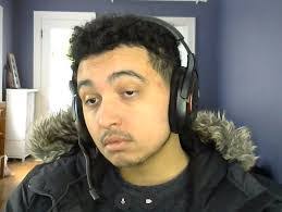 Thomas Laroche's Instagram, Twitter & Facebook