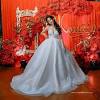 Kisses delavin's 18th birthday party. 3