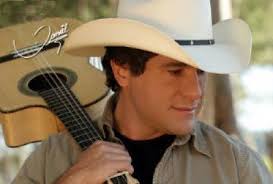 A Página da Vida: José Daniel Camillo, Daniel completa hoje 40 anos, com  muito sucesso e humildade