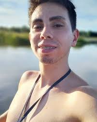 Tommy Acevedo's Instagram, Twitter & Facebook