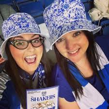 Roger Dawson Smith (@henhutch)