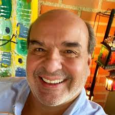 Julio Luis Coll (@julioluiscoll) • Threads, Say more