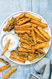 Air fry for 5 minutes on 400°. 21 Tasty Fried Zucchini Recipes You Need To Try Crispyfoodidea