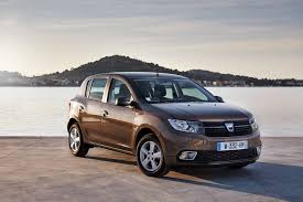 What's the 2017 dacia sandero like inside? Dacia Sandero La Star Aux Pieds Nus Automobile