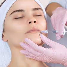 After this aesthetics training course you should be learned not only in lip enhancements but also the use of botox. Foundation Level Dermal Filler Training Enhance Me Training Academy