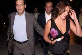 Lifestyle, videos and celebrity news! Sto In Gr Esthsan Fake Fwtografia Me Montaz O Lignadhs Dipla Ston Tsipra Stonisi Gr