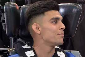 وقد حل المغربي أشرف بن شرقي نجم نادي الزمالك ضيفا على رامز جلال في برنامج المقالب الشهير رامز مجنون رسمي، ليكون الضيف الثاني من فريق القلعة. Ø±Ø§Ù…Ø² Ø¬Ù„Ø§Ù„ Ù„Ù„Ø§Ø¹Ø¨ Ø§Ù„Ø²Ù…Ø§Ù„Ùƒ Ø£Ù†Øª Ø§Ù„Ù„ÙŠ Ø¶ÙŠØ¹Øª Ù…Ù† Ø§Ù„Ø£Ù‡Ù„ÙŠ Ø¨Ø·ÙˆÙ„Ø© Ø£ÙØ±ÙŠÙ‚ÙŠØ§ ÙˆØ¨Ù† Ø´Ø±Ù‚ÙŠ Ù…Ø¹Ù„Ø´ Ø§Ù„Ù…ØµØ±ÙŠ Ø§Ù„ÙŠÙˆÙ…