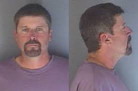 Van crashes into Laundra Bar