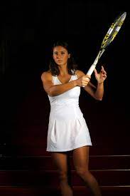 28 yaşında olan melis sezer, 2010 yılında avustralya açık grand slam gençler turnuvası'na ana tablodan. Who Is Survivor Melis Sezer How Old Is She Married What S His Height And Weight What S His Sign