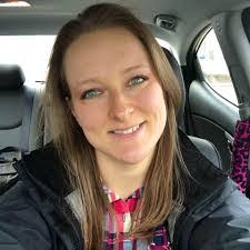 Krista Seaman's Instagram, Twitter & Facebook