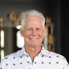 David DeVries, Arlington, TX Real Estate Associate