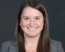 Julie Sipe's Instagram, Twitter & Facebook