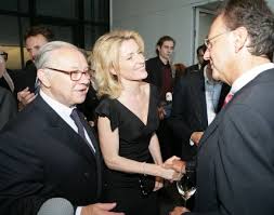 In den nächsten folgen ermittelt sie in göttingen, zusammen mit nach ihrem studium wurde sie zur schauspielerin und sopranistin ausgebildet. Attention Based Charity