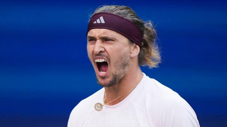 ZVEREV'İN RÜYA GİBİ SEZONU: AMERİKA AÇIK'TA ŞAMPİYON