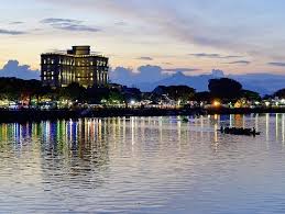 It is located 11 km south of kuching city centre. Kuching Airport With Clarify Car Hire